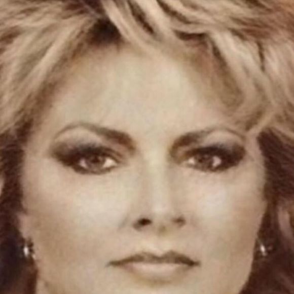 Meet your Posher, Tamara - Picture 1 of 1